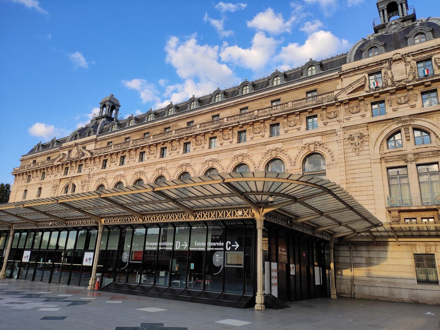 Explore Parisian Wonders: A Self-Guided Audio Tour