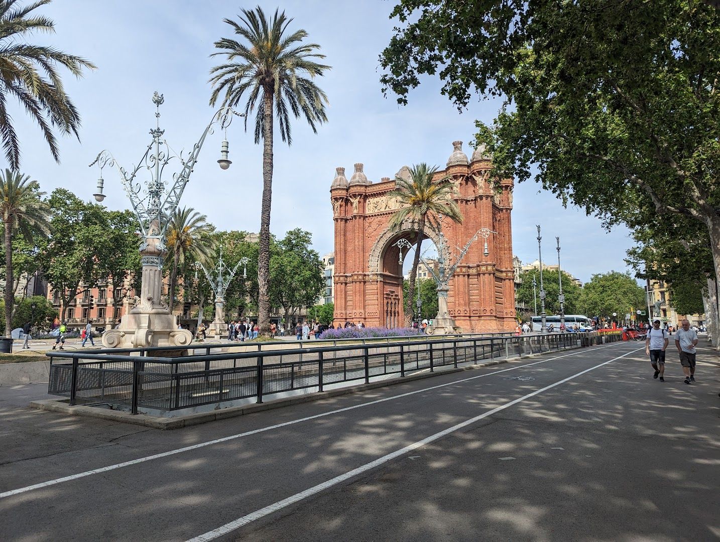 Explore Barcelona's Marvels: In-App Audio Tour