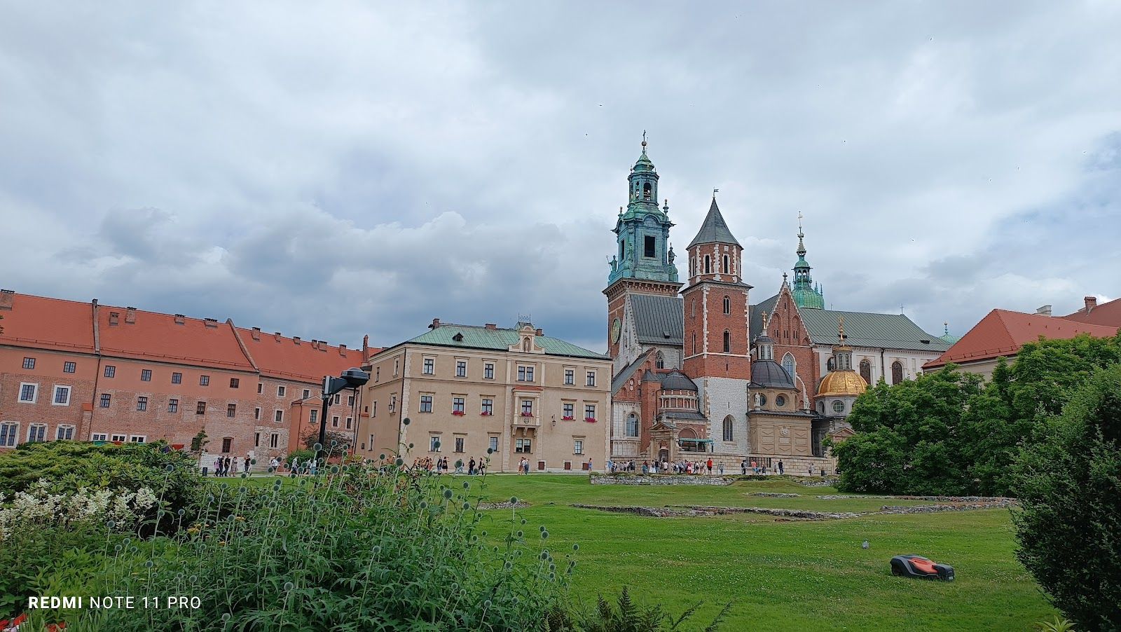 Discover Krakow's Secrets: In-App Audio Tour