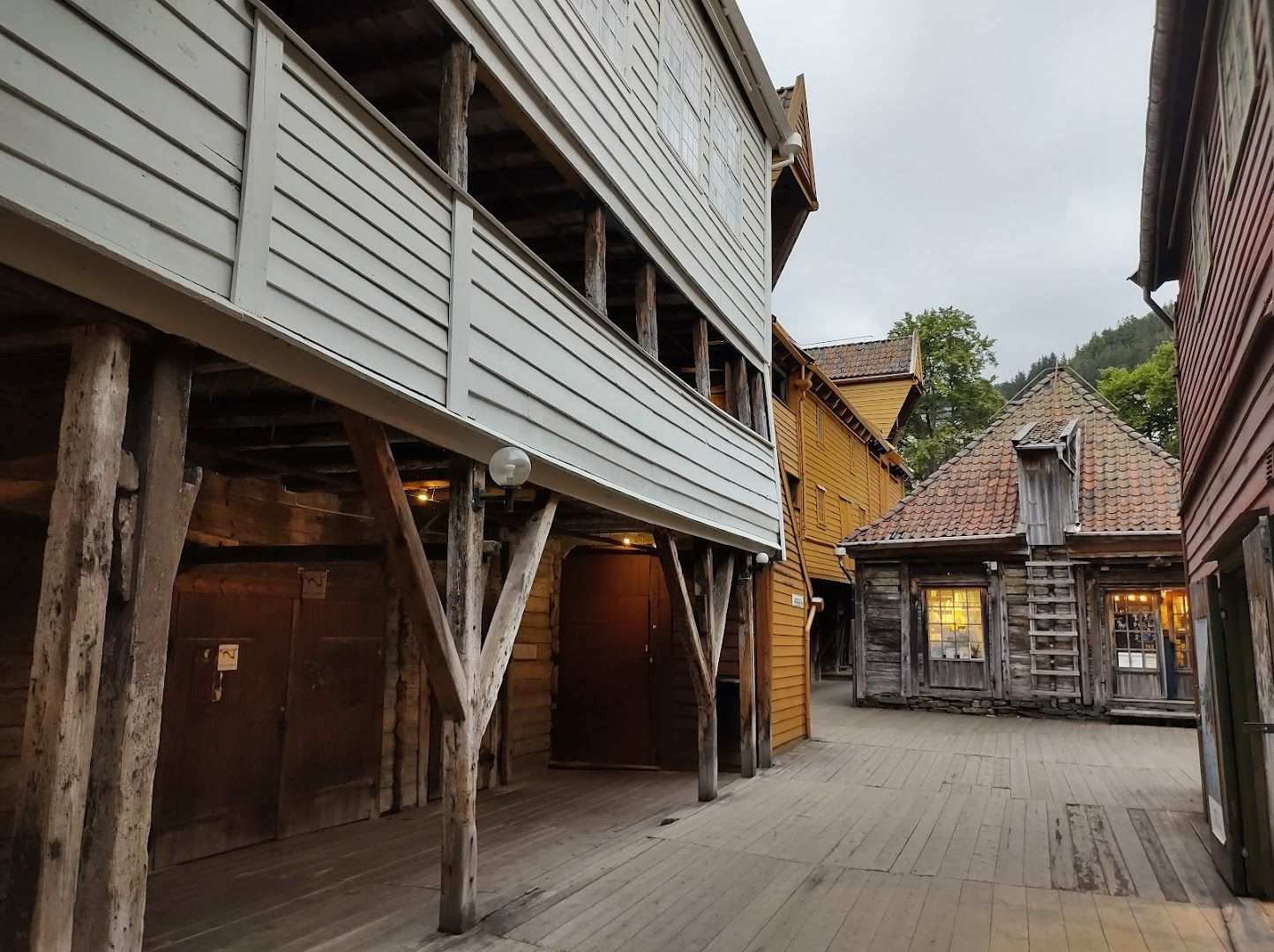 Bergen: Unveiling History Audio Tour