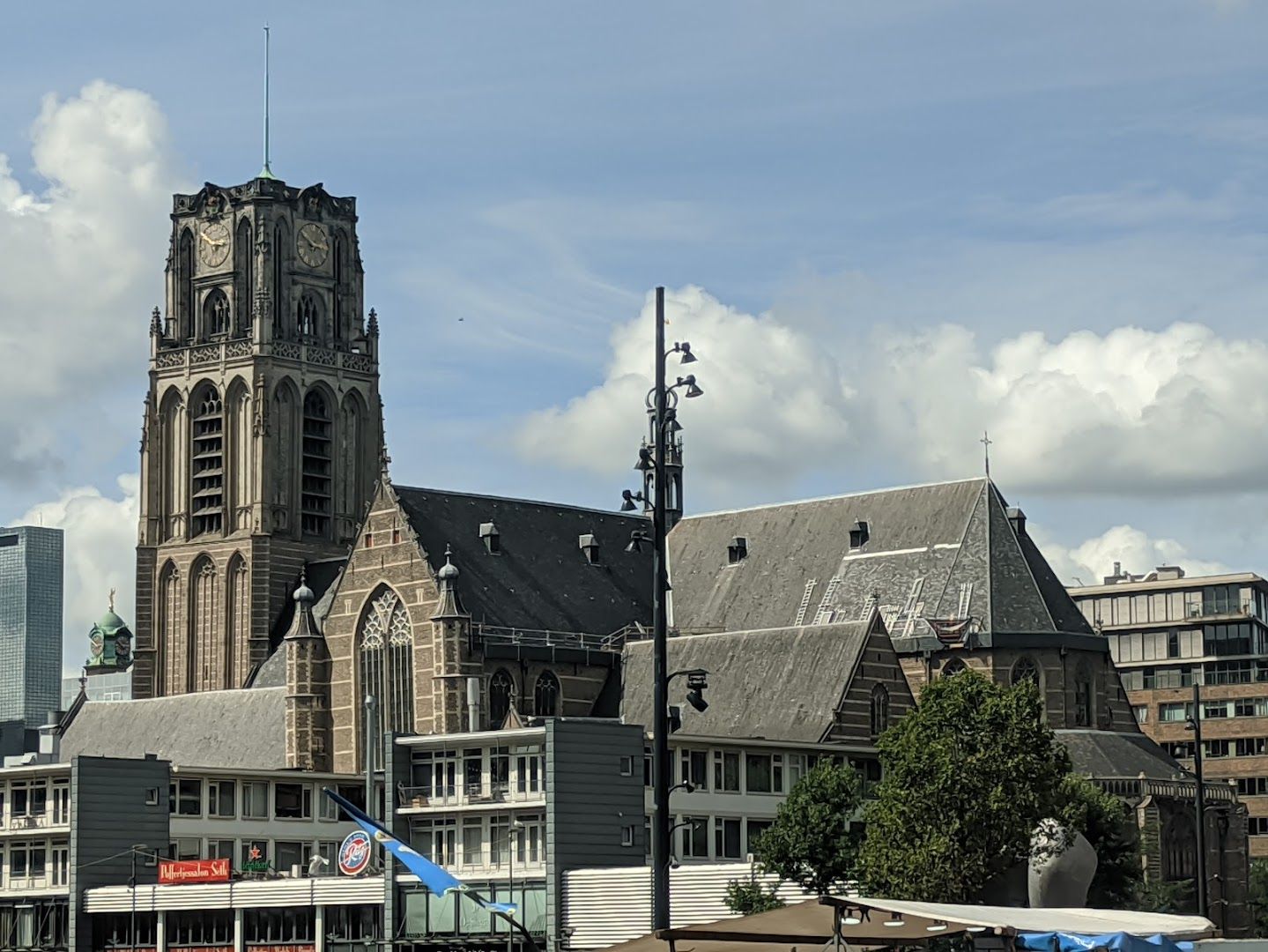 Rotterdam's Phoenix Path: World War II Walk - Photo 5