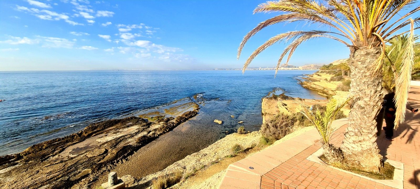 Alicante: Cultural Jewel Quest Audio Tour