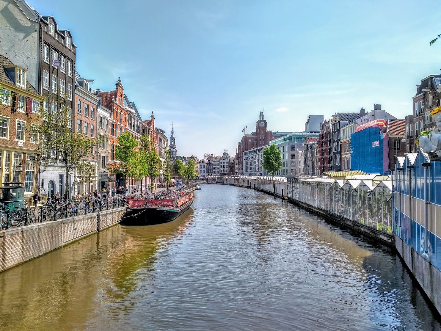 Discover Amsterdam's Icons: In-App Audio Walking Tour