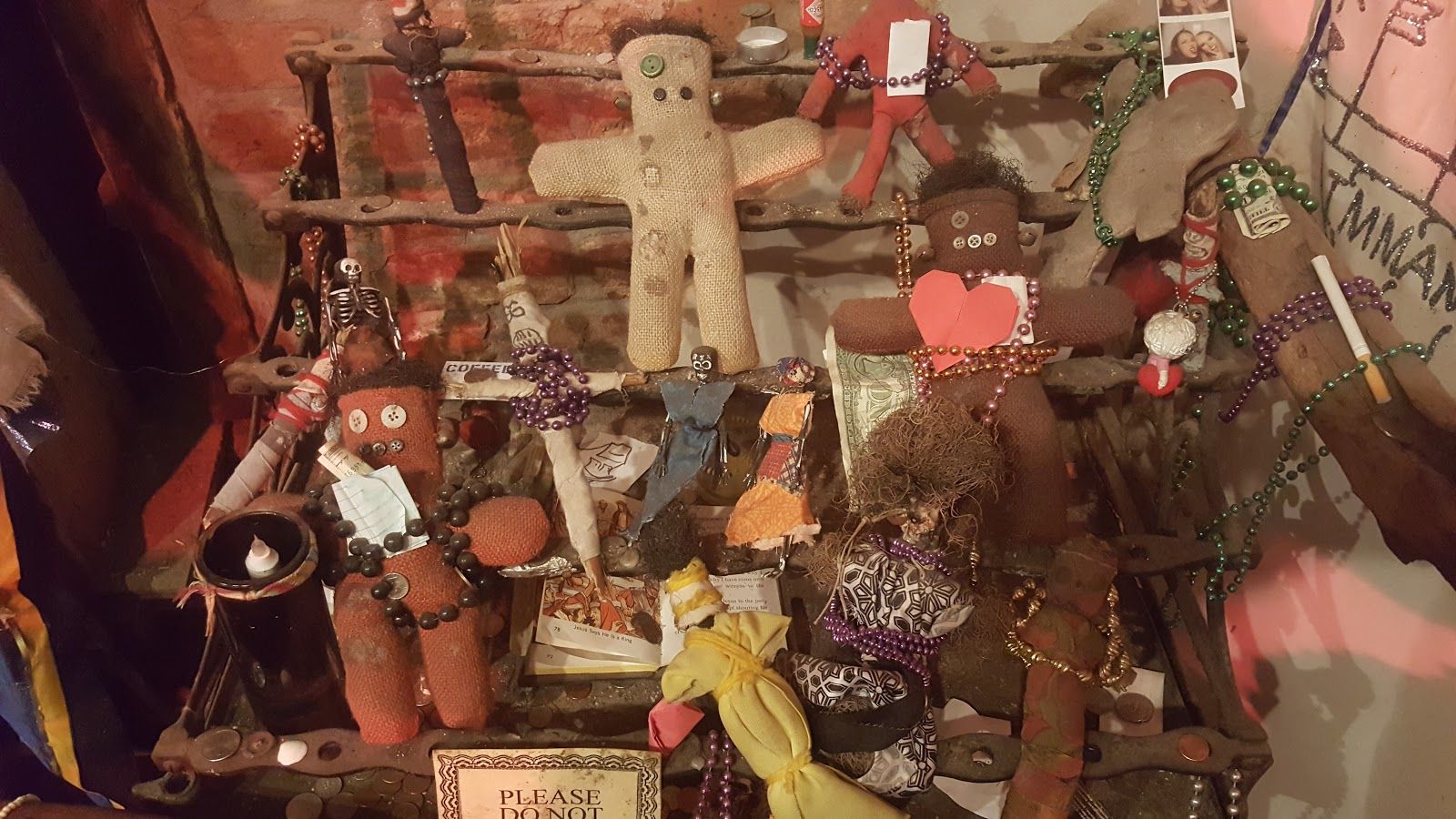 Discover Voodoo Mysteries: In-App Audio Tour of French Quarter