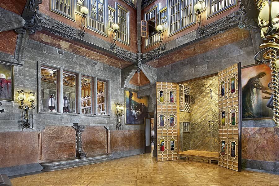 Discover Gaudí's Barcelona: Self-Guided Audio Tour
